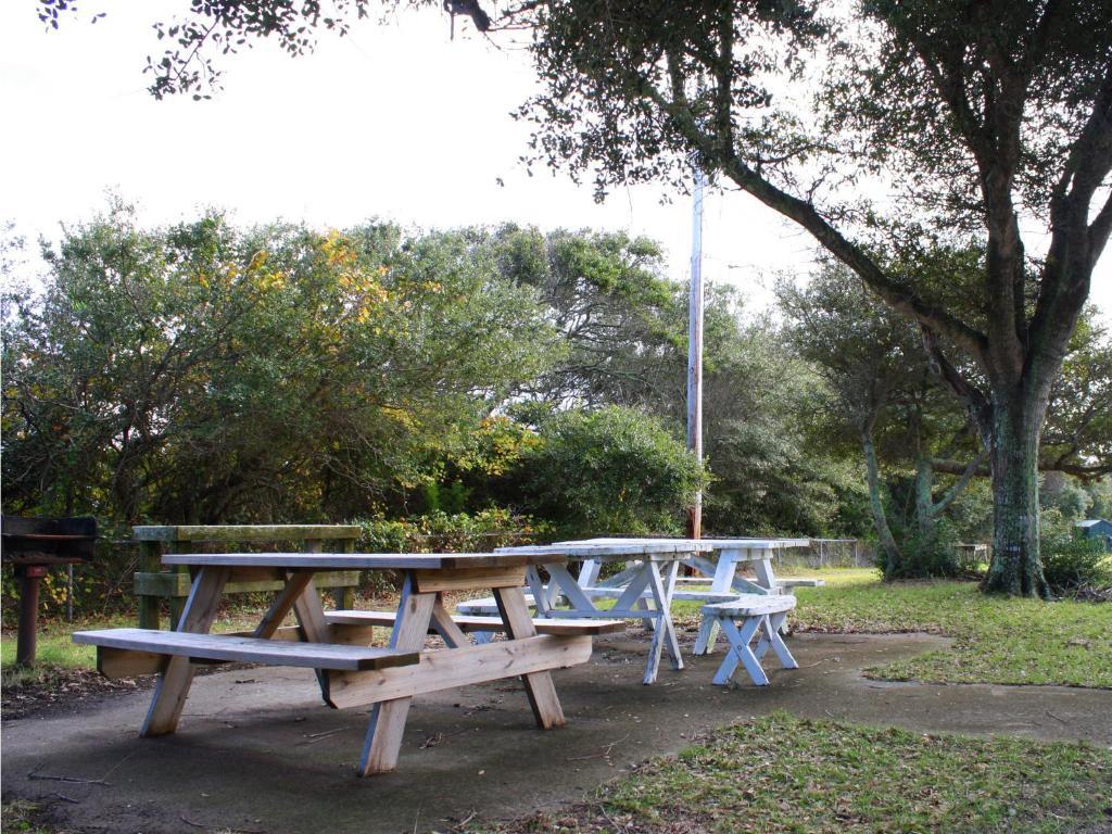 בקסטון Falcon Motel מראה חיצוני תמונה